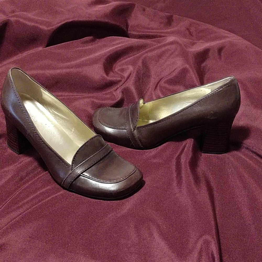 Nine West Brown Loafers Size 7